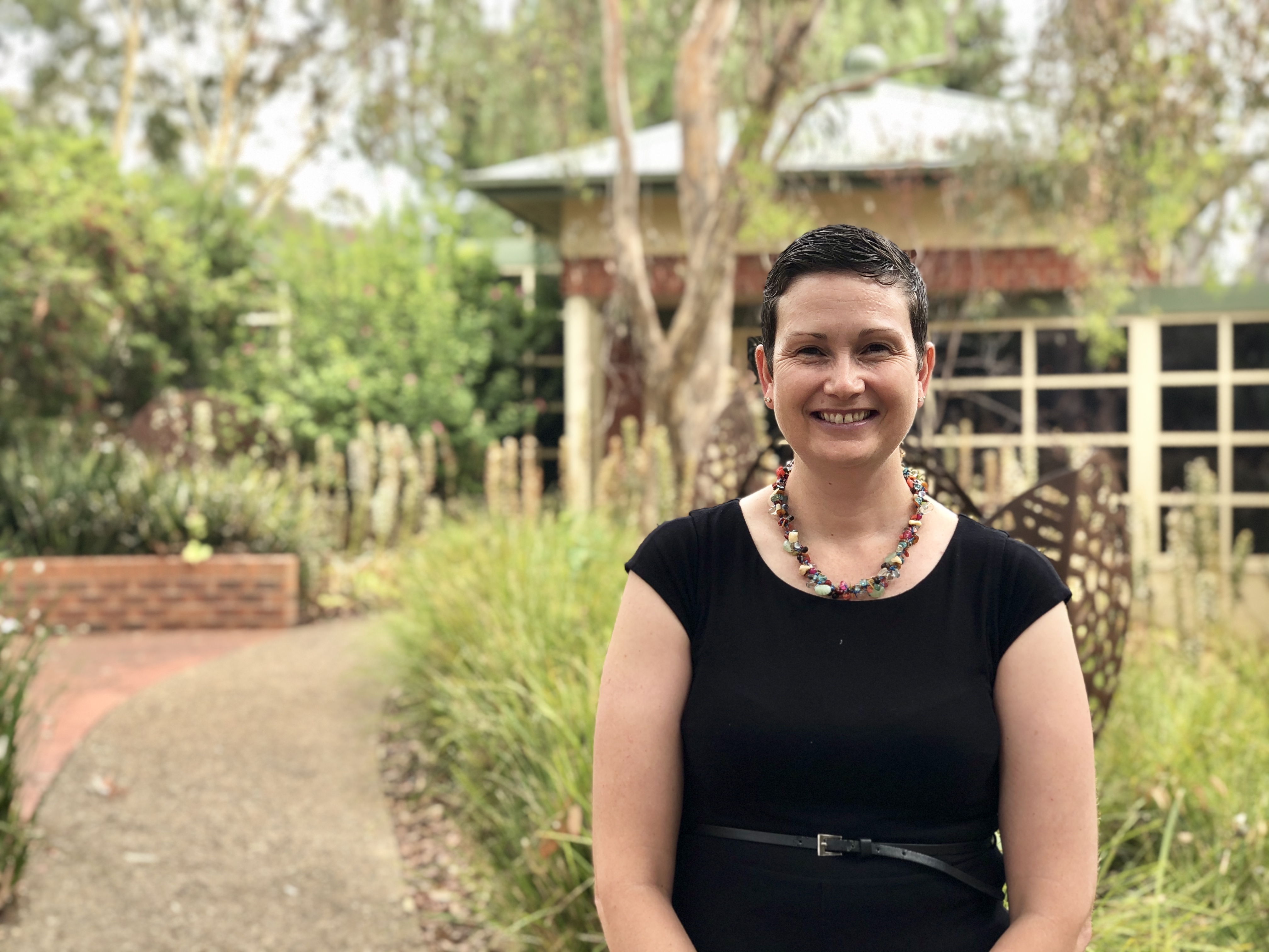 Dr Jo Lane