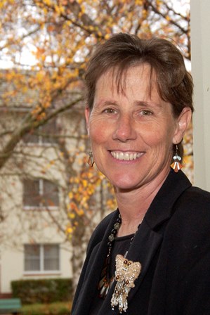 Robyn Lucas