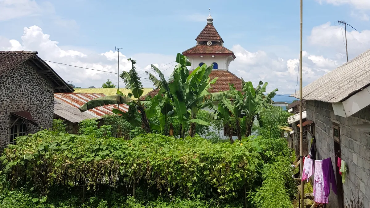 Sanitation and health in Indonesian communities