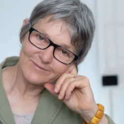 Professor Lyndall Strazdins