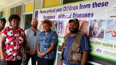 Dr Hendrik Camphor help combat polio in PNG